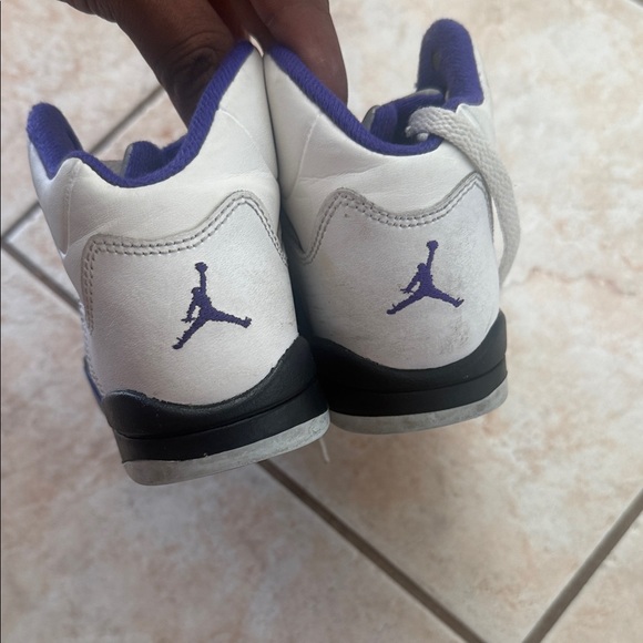 Jordan Kids Sneakers White and Purple - Picture 3 of 5